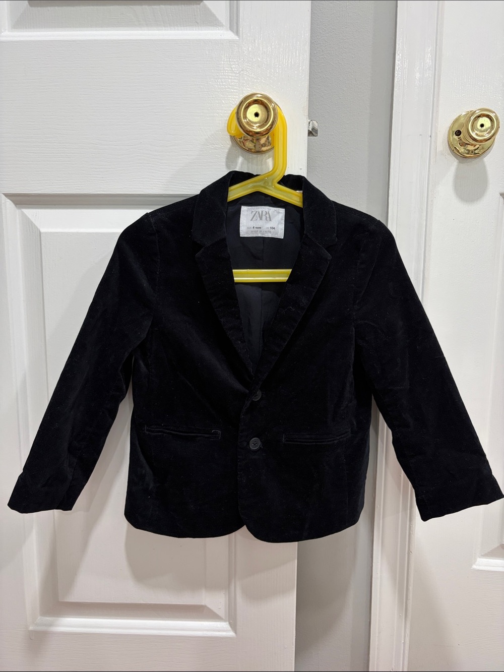 ZARA Black Velvet Kids Blazer